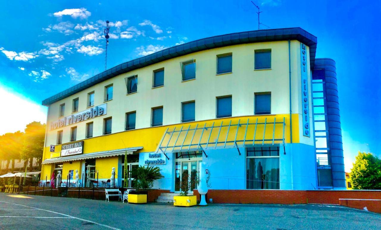 Hotel Riverside Módena Exterior foto